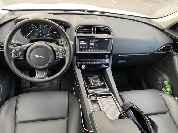 2020 Jaguar F-Pace I, белый, 3650000 рублей - вид 14