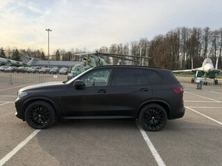 2022 BMW X5 40d IV (G05/G18), чёрный, 9300000 рублей, вид 3