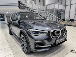 2020 BMW X5 30d IV (G05/G18), серый, 6300000 рублей, вид 3