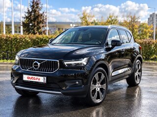 2021 Volvo XC40 I, чёрный, 3200000 рублей, вид 1