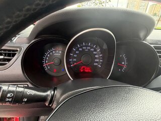2015 Kia Rio III Рестайлинг, красный, 1000000 рублей, вид 5