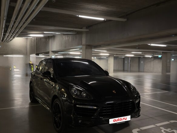 2012 Porsche Cayenne Turbo II (958), чёрный, 3800000 рублей