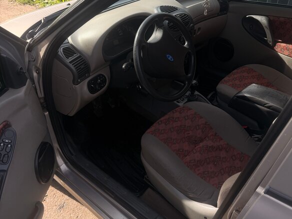 2007 Lada (ВАЗ) Kalina I, бежевый, 120000 рублей - вид 5