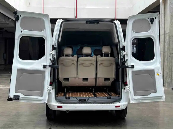 2023 Ford Transit Custom SWB I (China Market), белый, 2500000 рублей - вид 12