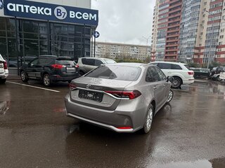 2022 Toyota Corolla XII (E210), коричневый, 1500000 рублей, вид 5