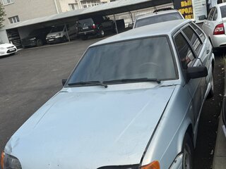 2004 Lada (ВАЗ) 2114, серебристый, 100000 рублей, вид 1