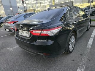 2020 Toyota Camry VIII (XV70), чёрный, 3169000 рублей, вид 3