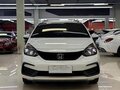 2022 Honda Fit IV Рестайлинг, белый, 1230000 рублей - вид 1