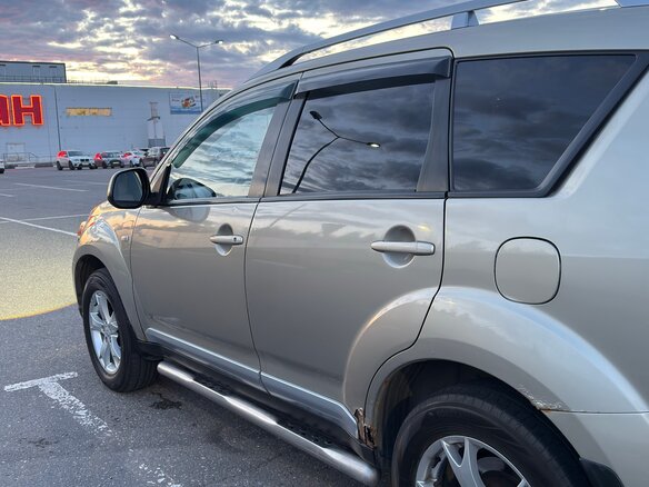 2008 Mitsubishi Outlander II, бежевый, 799000 рублей - вид 9