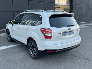 2014 Subaru Forester IV, белый, 1600000 рублей, вид 4