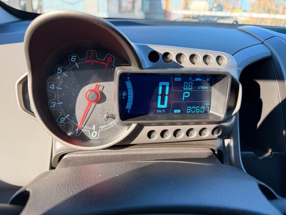 2015 Chevrolet Aveo II, белый, 1000000 рублей - вид 8