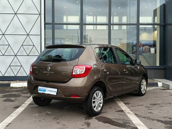 2018 Renault Sandero II Рестайлинг, коричневый, 899000 рублей - вид 4