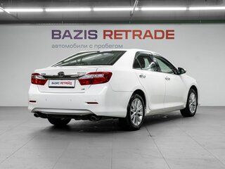 2013 Toyota Camry VII (XV50), белый, 1610000 рублей, вид 5