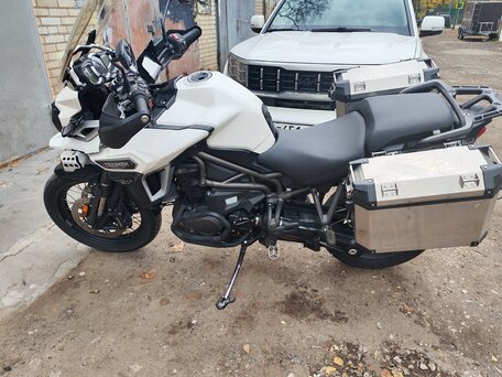2016 Triumph Tiger 1200, белый, 780000 рублей, вид 2