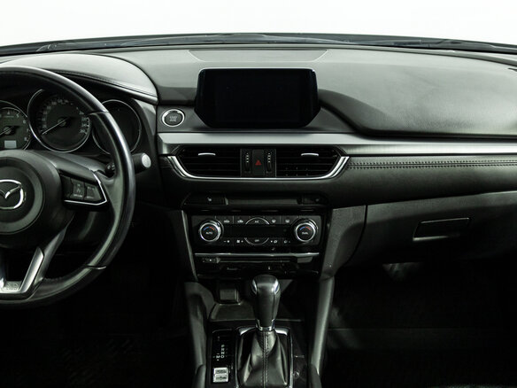2018 Mazda 6 III (GJ) Рестайлинг 2, серебристый, 1849700 рублей - вид 13