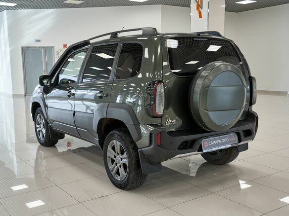 2021 Lada (ВАЗ) Niva Travel I, зелёный, 885000 рублей - вид 3