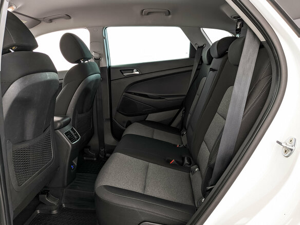 2018 Hyundai Tucson III Рестайлинг, белый, 2220000 рублей - вид 16