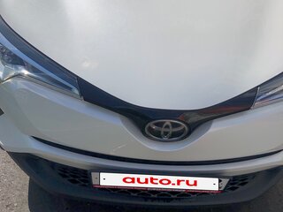 2017 Toyota C-HR I, белый, 2000000 рублей, вид 2