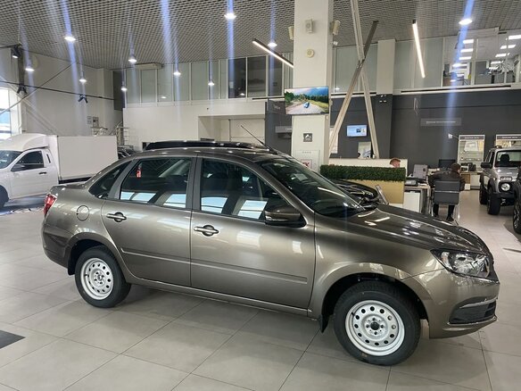 2026 Lada (ВАЗ) Granta I Рестайлинг, коричневый, 1088000 рублей