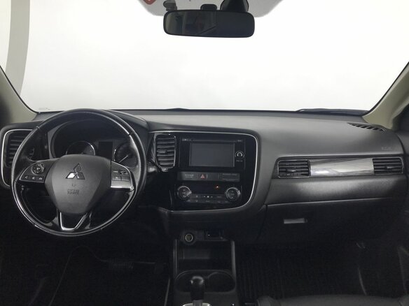 2016 Mitsubishi Outlander III Рестайлинг 2, серебристый - вид 5