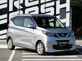 2021 Nissan Dayz II, серебристый, 939000 рублей, вид 1