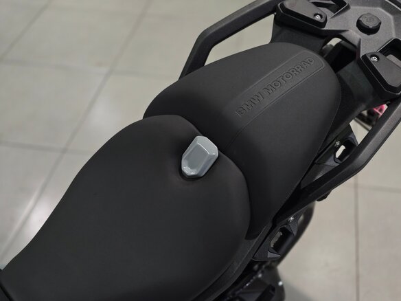 2026 BMW R 1300 RS, серый, 2750000 рублей - вид 12