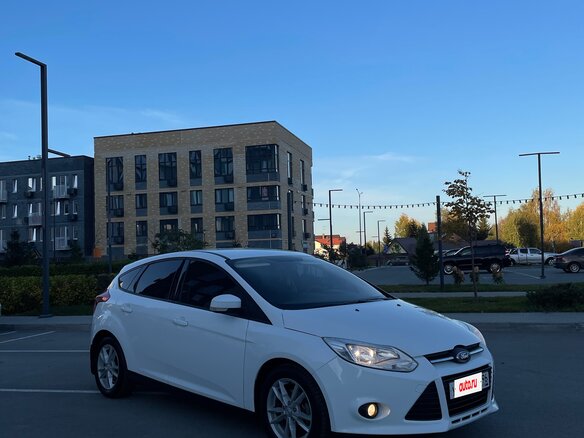 2013 Ford Focus III, белый - вид 4