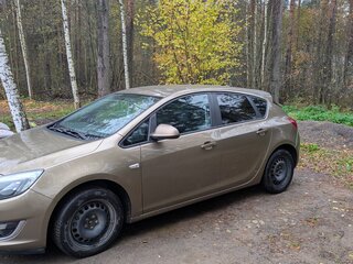 2012 Opel Astra J Рестайлинг, золотистый, 620000 рублей, вид 5