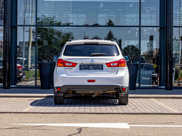 2012 Mitsubishi ASX I Рестайлинг, белый, 1295000 рублей - вид 4