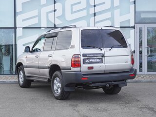 2001 Toyota Land Cruiser 105 100 Series, серебристый, 2974000 рублей, вид 3