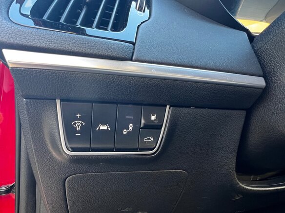 2019 Kia Stinger I, красный, 2670000 рублей - вид 22