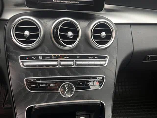 2017 Mercedes-Benz C-Класс 180 9G-TRONIC IV (W205), чёрный, 1820000 рублей, вид 2