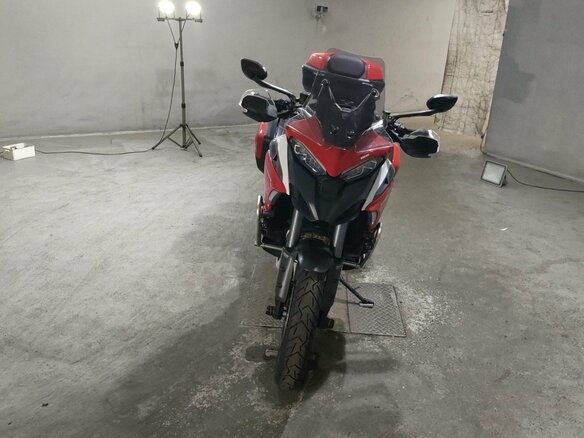 2021 Ducati Multistrada V4, красный, 2350000 рублей - вид 4