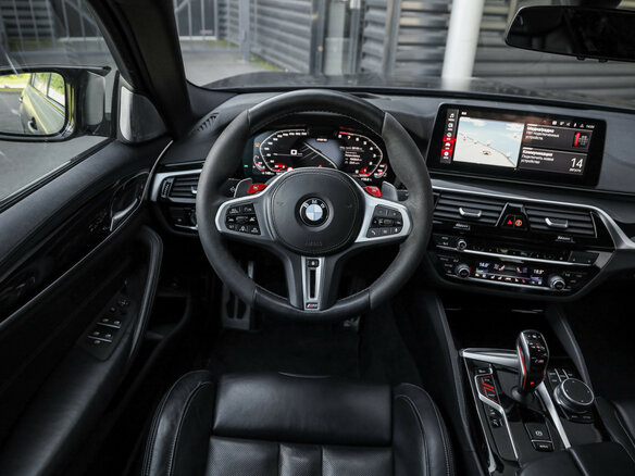 2021 BMW M5 VI (F90) Рестайлинг, чёрный, 10518527 рублей - вид 16