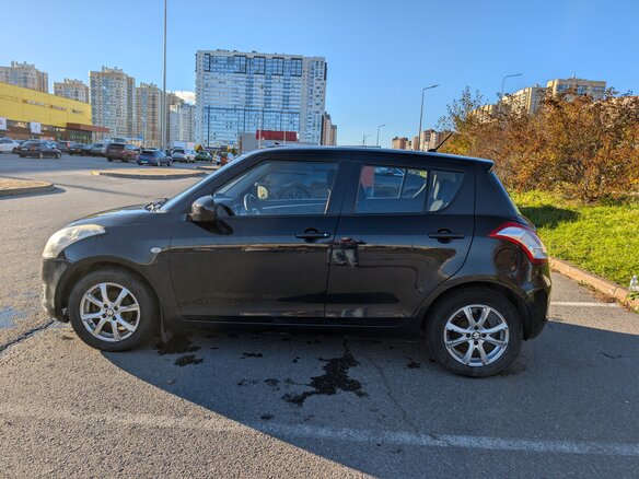 2011 Suzuki Swift IV, чёрный, 690000 рублей - вид 3
