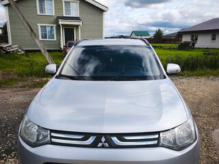 2012 Mitsubishi Outlander III, серебристый, 950000 рублей, вид 1