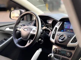 2012 Ford Focus III, коричневый, 670000 рублей, вид 5