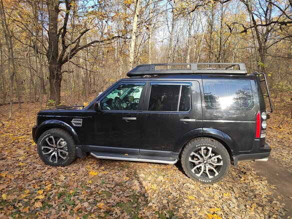 2010 Land Rover Discovery IV, чёрный, 2750000 рублей - вид 4
