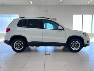 2014 Volkswagen Tiguan I Рестайлинг, белый, 1260000 рублей, вид 4