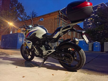 2019 BMW G 310 R, белый, 325000 рублей, вид 2