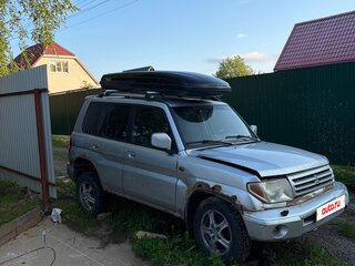 2004 Mitsubishi Pajero Pinin, серебристый, 690000 рублей, вид 2