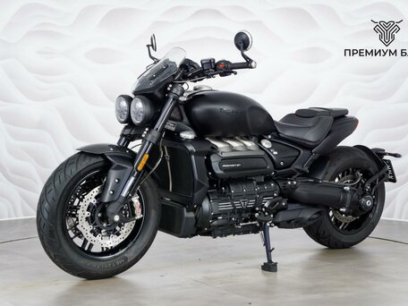 2022 Triumph Rocket 3, чёрный, 2299000 рублей, вид 3