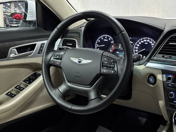 2015 Hyundai Genesis II, белый, 1650000 рублей - вид 10