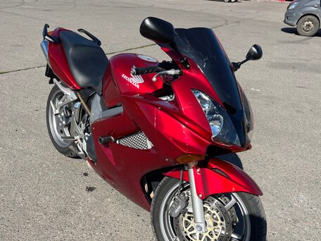2005 Honda VFR 800, красный, 430000 рублей, вид 4
