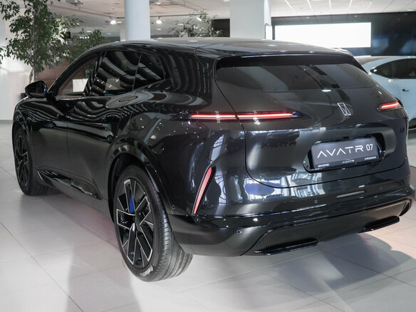 2026 Avatr 07, серый, 6900000 рублей - вид 7