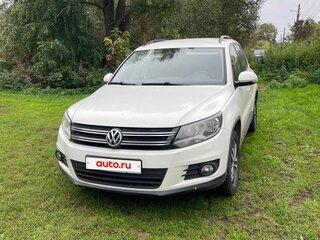 2014 Volkswagen Tiguan I Рестайлинг, белый, 1100000 рублей, вид 1