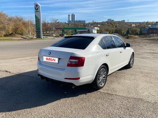 2015 Skoda Octavia III (A7), белый, 650000 рублей, вид 4