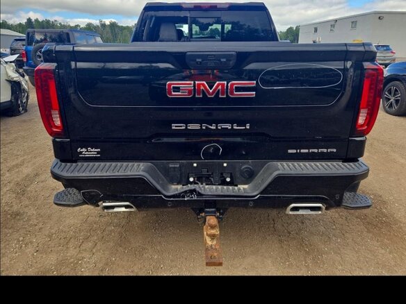 2025 GMC Sierra Crew Cab IV Рестайлинг, чёрный, 6300000 рублей - вид 5