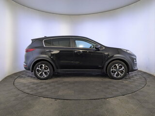 2021 Kia Sportage IV Рестайлинг, чёрный, 2150000 рублей, вид 4