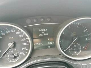 2005 Mercedes-Benz M-Класс 500 II (W164), серый, 1100000 рублей, вид 5